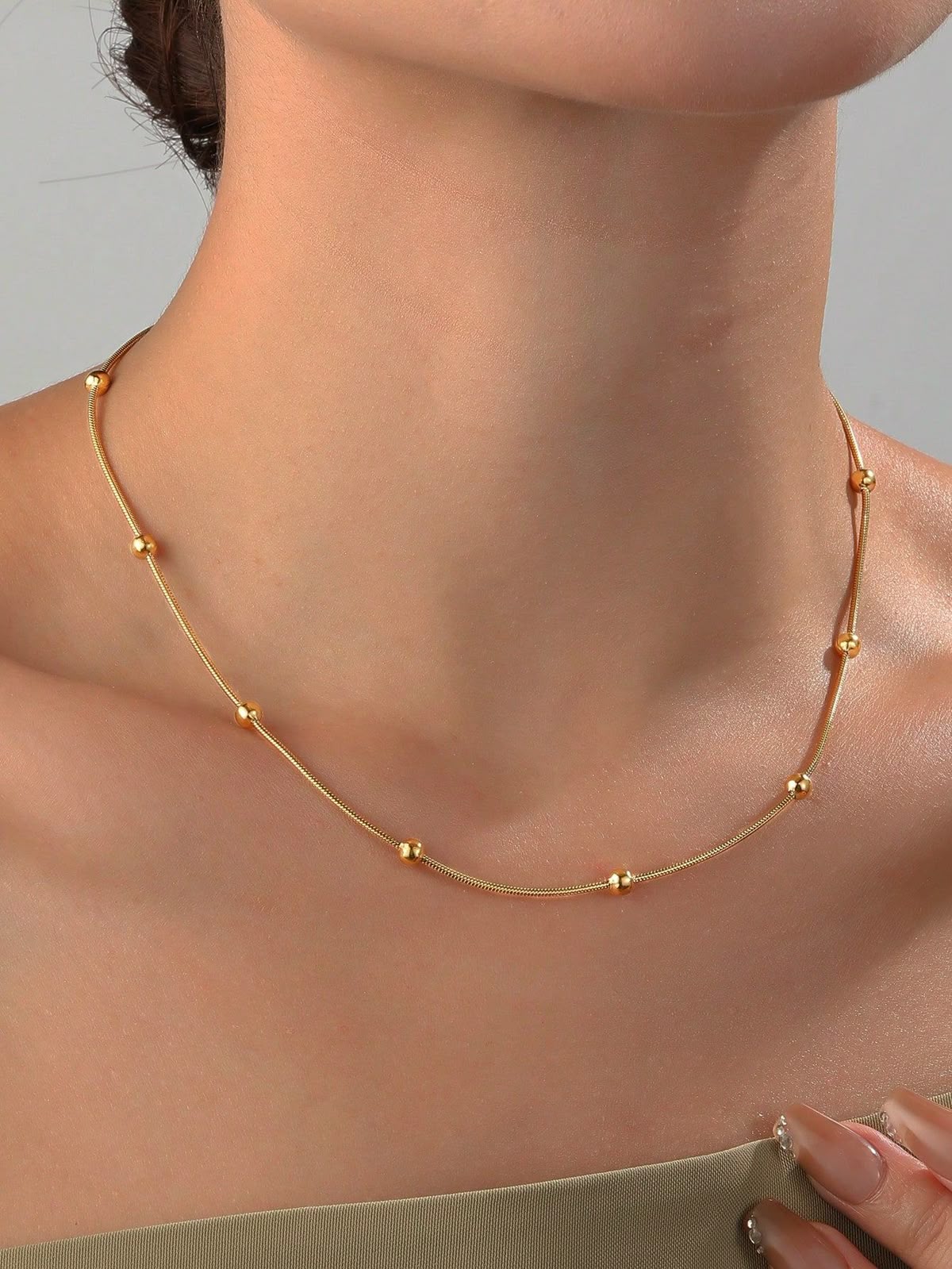 Bead chain necklace