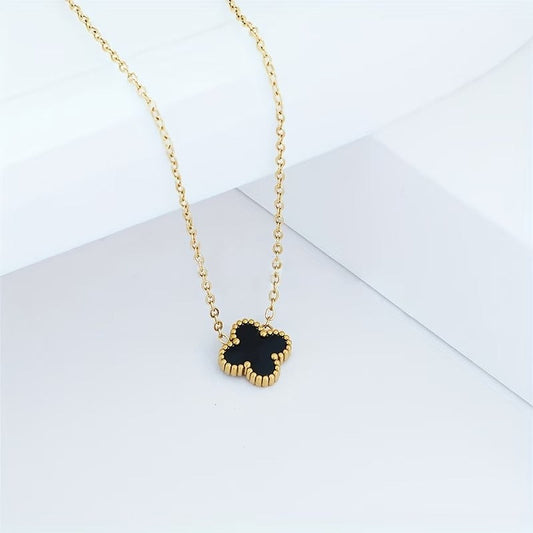 Clover Minimalist Necklace