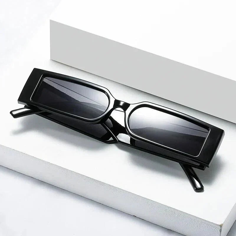 Retro Framed Fashion Glasses